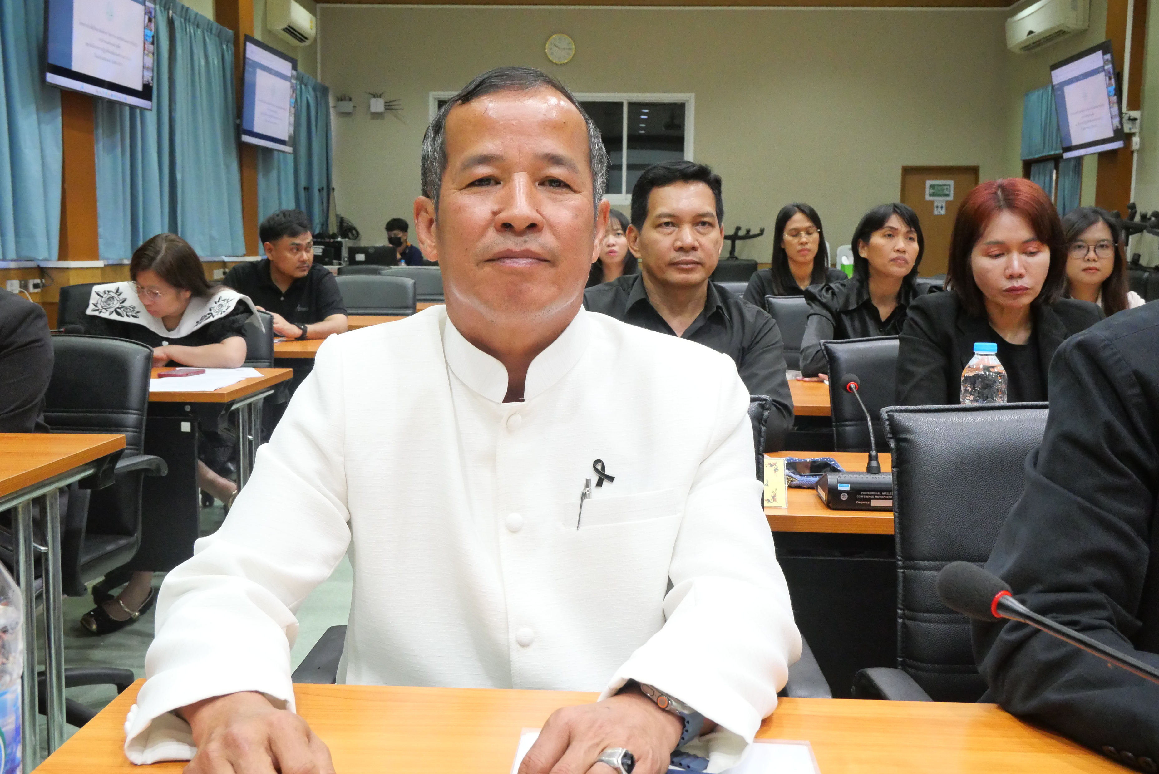 title - เลขาธิการ ส.ป.ก. เปิดการประชุม “สร้างความเข้าใจในการดำเนินโครงการและให้คำชี้แจงเกี่ยวกับการรวบรวม การเก็บข้อมูลเพื่อ ใช้ในการจัดทำแผนกำหนดตำแหน่ง เพื่อปรับปรุงการกำหนดตำแหน่งเป็นระดับสูงขึ้น ของ ส.ป.ก.”